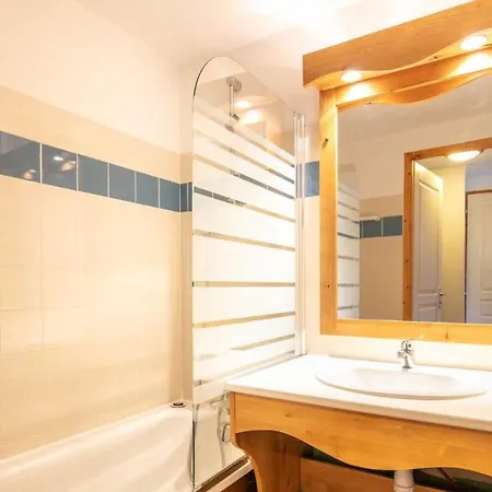 V Du Bachat Asters E11 - Appt 6 Pers Appartamento *